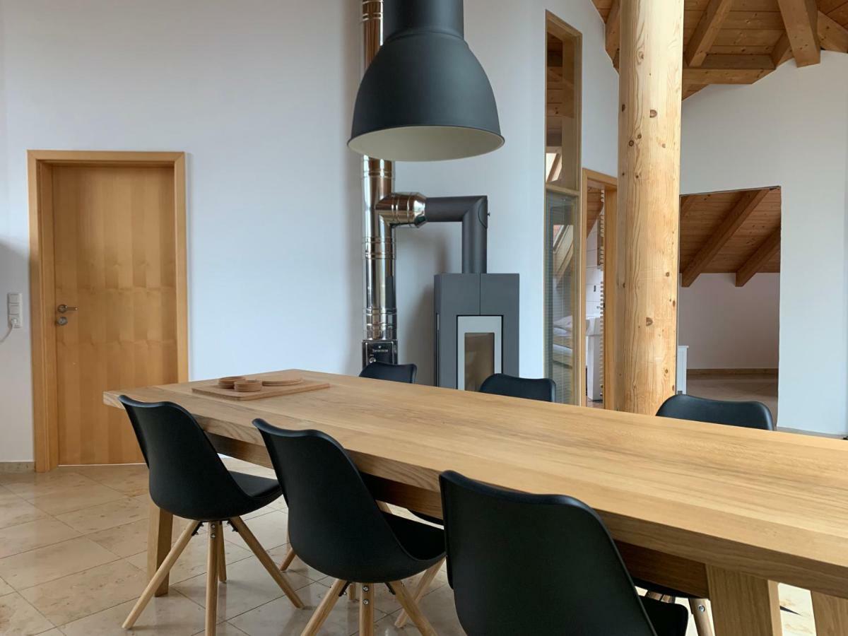 City Dachterassenwohnung Розенхайм Екстериор снимка