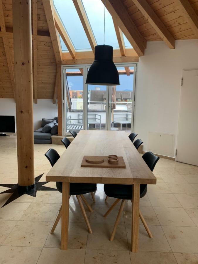 City Dachterassenwohnung Розенхайм Екстериор снимка